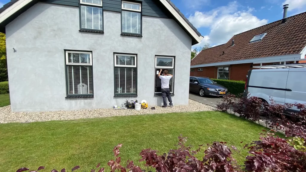 Glasservice Rozenveld glaszetter in Groningen Drenthe en Friesland